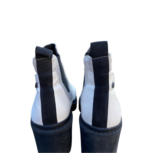 Simply Vera Vera Wang Crested Women's Block Heel Chelsea Boots I Size: 7 - Picture 13 of 16